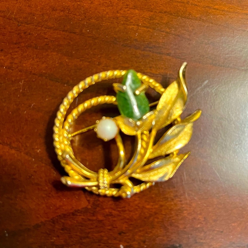 Sarah Coventry Brooch
